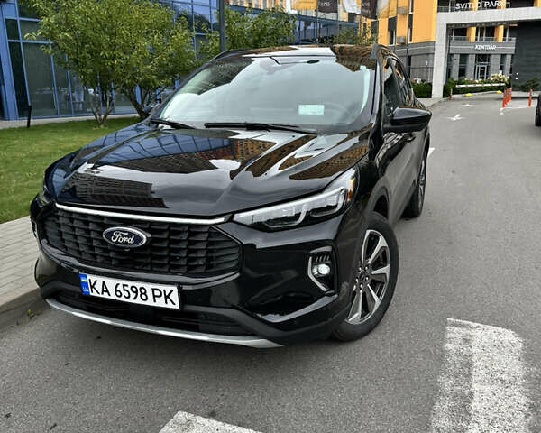 Черный Форд Эскейп, объемом двигателя 2.5 л и пробегом 24 тыс. км за 27900 $, фото 1 на Automoto.ua