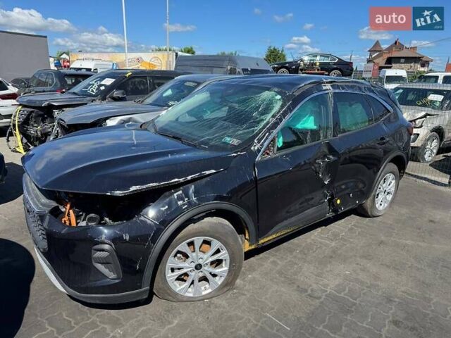 Чорний Форд Ескейп, об'ємом двигуна 1.5 л та пробігом 18 тис. км за 8400 $, фото 1 на Automoto.ua