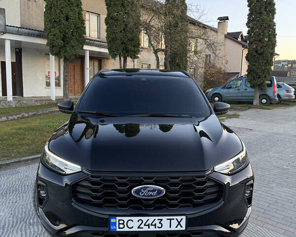 Черный Форд Эскейп, объемом двигателя 1.5 л и пробегом 33 тыс. км за 21800 $, фото 1 на Automoto.ua