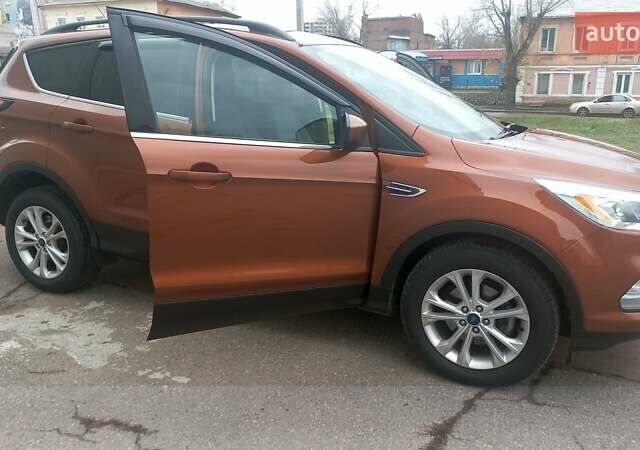 Коричневий Форд Ескейп, об'ємом двигуна 1.5 л та пробігом 97 тис. км за 12700 $, фото 1 на Automoto.ua