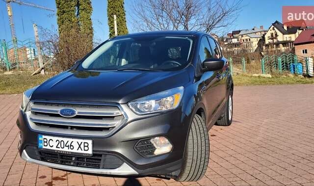 Коричневий Форд Ескейп, об'ємом двигуна 1.5 л та пробігом 168 тис. км за 12250 $, фото 1 на Automoto.ua