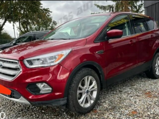 Червоний Форд Ескейп, об'ємом двигуна 1.5 л та пробігом 87 тис. км за 13900 $, фото 1 на Automoto.ua