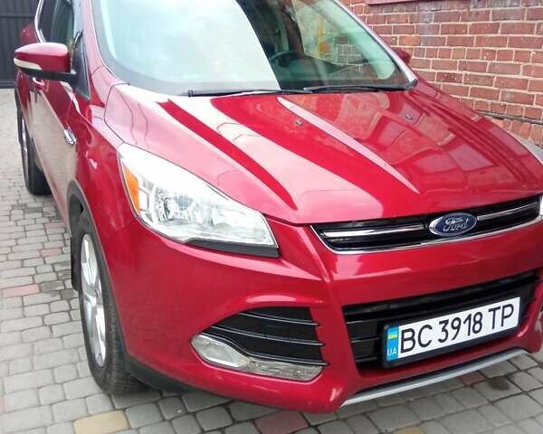 Красный Форд Эскейп, объемом двигателя 1.6 л и пробегом 180 тыс. км за 13200 $, фото 1 на Automoto.ua