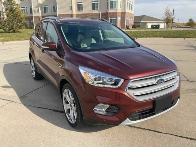 Червоний Форд Ескейп, об'ємом двигуна 2 л та пробігом 34 тис. км за 3800 $, фото 1 на Automoto.ua