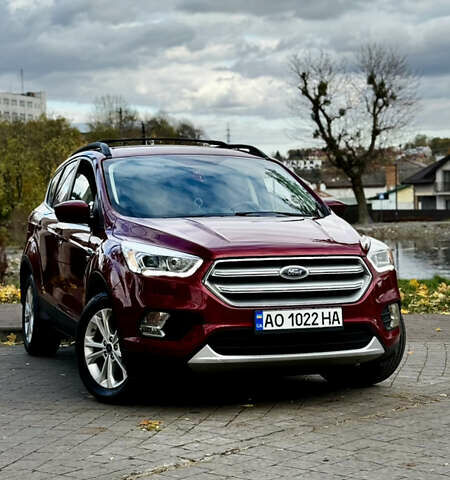 Форд Ескейп 2018 у Львові на Automoto.ua Червоний Форд Ескейп, об'ємом двигуна 1.5 л та пробігом 105 тис. км за 13300 $, фото 1 на Automoto.ua