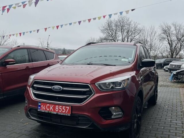 Червоний Форд Ескейп, об'ємом двигуна 2 л та пробігом 80 тис. км за 14200 $, фото 1 на Automoto.ua