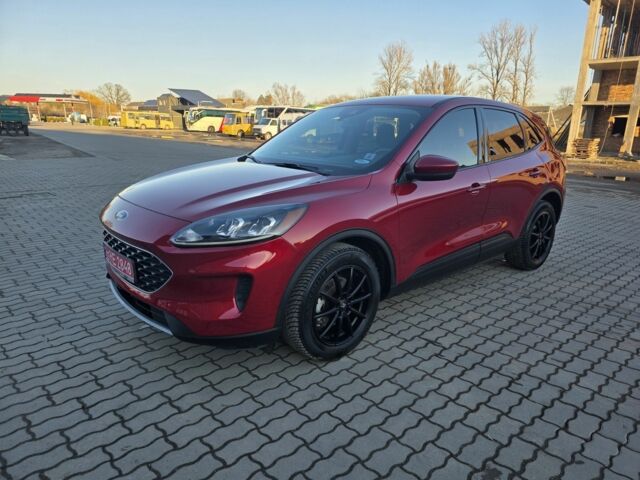 Красный Форд Эскейп, объемом двигателя 1.5 л и пробегом 113 тыс. км за 15000 $, фото 1 на Automoto.ua