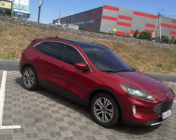 Червоний Форд Ескейп, об'ємом двигуна 1.5 л та пробігом 138 тис. км за 15200 $, фото 1 на Automoto.ua