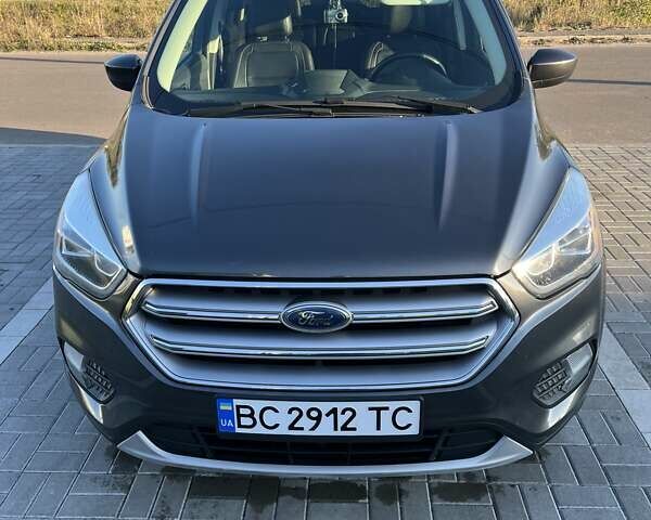 Форд Эскейп, объемом двигателя 1.5 л и пробегом 164 тыс. км за 12000 $, фото 1 на Automoto.ua