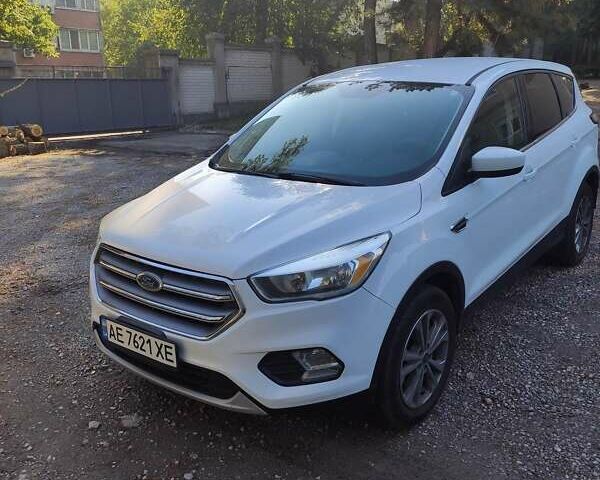 Форд Ескейп, об'ємом двигуна 1.5 л та пробігом 150 тис. км за 12200 $, фото 1 на Automoto.ua