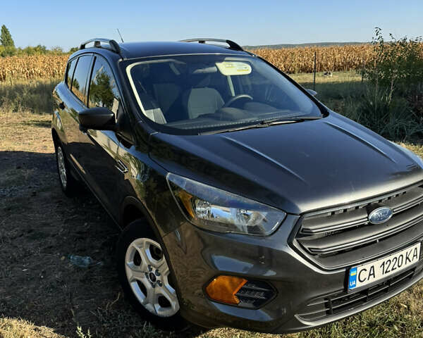 Форд Эскейп, объемом двигателя 2.5 л и пробегом 169 тыс. км за 12300 $, фото 1 на Automoto.ua