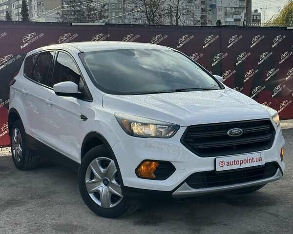 Форд Эскейп, объемом двигателя 2.5 л и пробегом 132 тыс. км за 14000 $, фото 1 на Automoto.ua