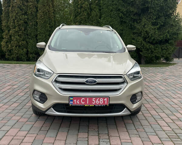 Форд Эскейп, объемом двигателя 0 л и пробегом 125 тыс. км за 14700 $, фото 1 на Automoto.ua