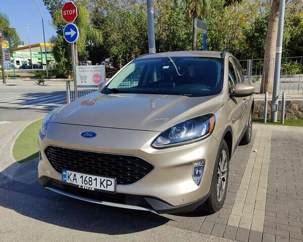 Форд Эскейп, объемом двигателя 1.5 л и пробегом 98 тыс. км за 16800 $, фото 1 на Automoto.ua