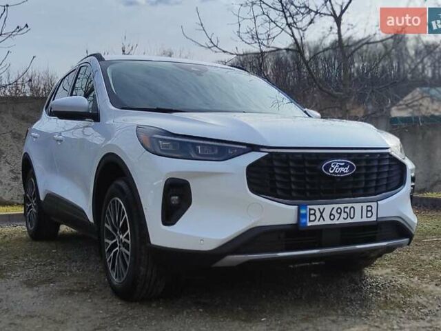 Форд Эскейп, объемом двигателя 2.5 л и пробегом 17 тыс. км за 29500 $, фото 1 на Automoto.ua