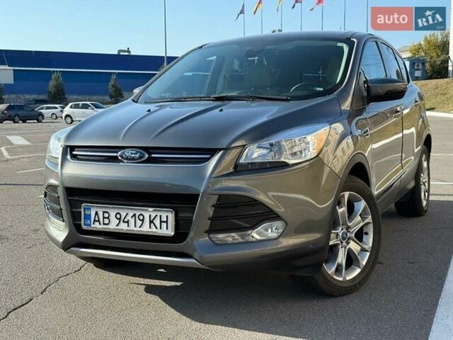 Серый Форд Эскейп, объемом двигателя 2 л и пробегом 155 тыс. км за 12300 $, фото 1 на Automoto.ua
