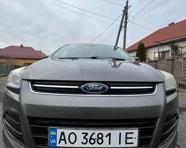 Сірий Форд Ескейп, об'ємом двигуна 1.6 л та пробігом 269 тис. км за 8200 $, фото 1 на Automoto.ua