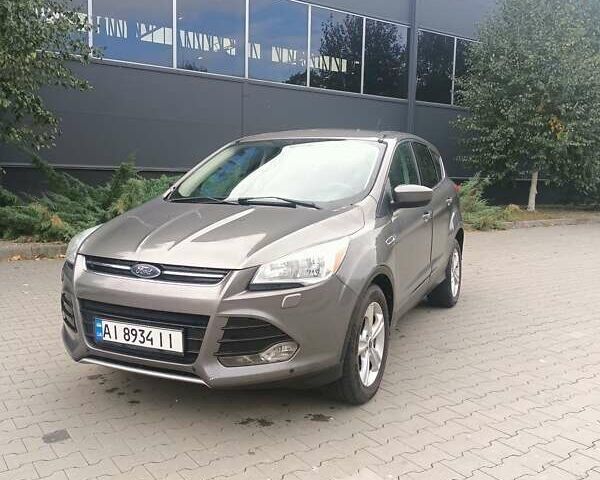 Серый Форд Эскейп, объемом двигателя 2 л и пробегом 169 тыс. км за 11500 $, фото 1 на Automoto.ua