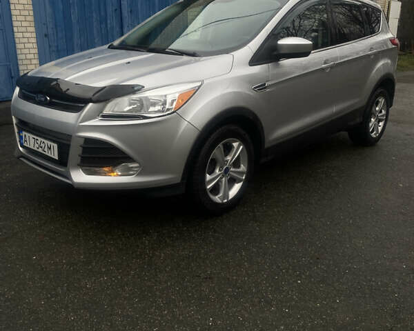 Серый Форд Эскейп, объемом двигателя 1.6 л и пробегом 125 тыс. км за 9999 $, фото 1 на Automoto.ua