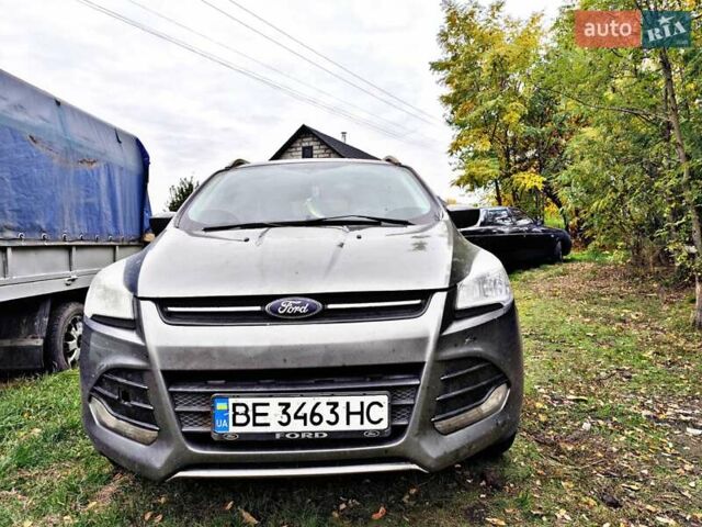 Сірий Форд Ескейп, об'ємом двигуна 1.6 л та пробігом 221 тис. км за 12000 $, фото 1 на Automoto.ua