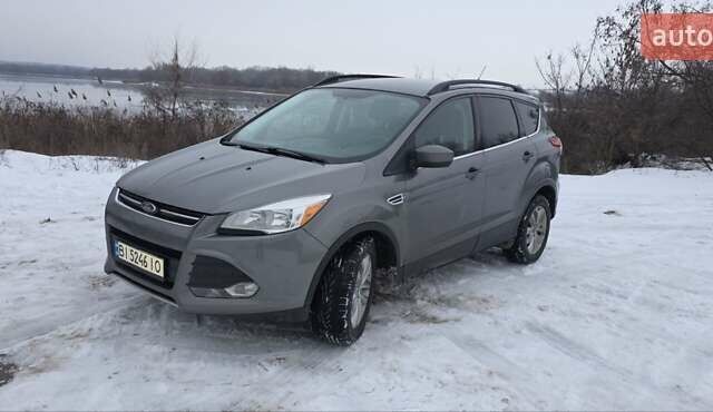 Серый Форд Эскейп, объемом двигателя 1.6 л и пробегом 130 тыс. км за 10500 $, фото 1 на Automoto.ua
