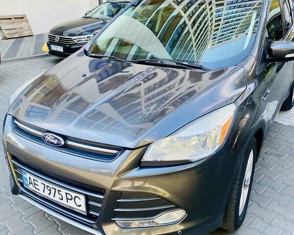 Серый Форд Эскейп, объемом двигателя 1.6 л и пробегом 71 тыс. км за 14000 $, фото 1 на Automoto.ua