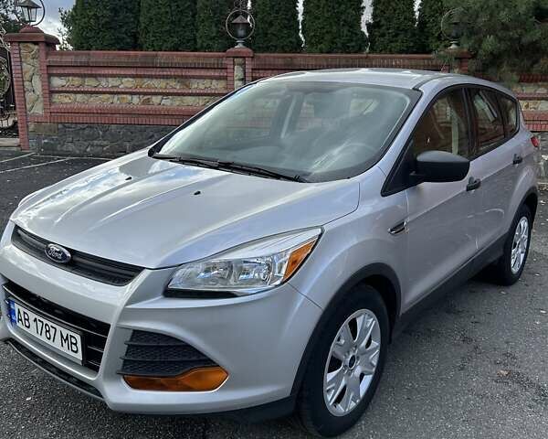 Форд Эскейп 2015 в Виннице на Automoto.ua Серый Форд Эскейп, объемом двигателя 2.5 л и пробегом 39 тыс. км за 13850 $, фото 1 на Automoto.ua