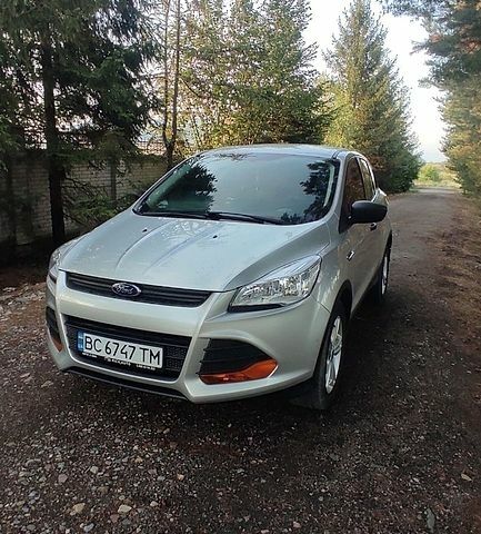 Серый Форд Эскейп, объемом двигателя 2.5 л и пробегом 189 тыс. км за 10300 $, фото 1 на Automoto.ua