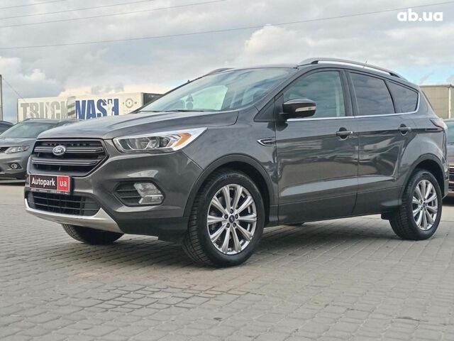 Форд Ескейп 2016 у Львові на Automoto.ua Сірий Форд Ескейп, об'ємом двигуна 2 л та пробігом 36 тис. км за 14990 $, фото 1 на Automoto.ua