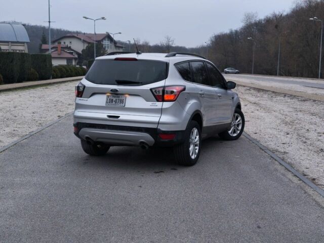 Серый Форд Эскейп, объемом двигателя 1.5 л и пробегом 136 тыс. км за 12900 $, фото 1 на Automoto.ua