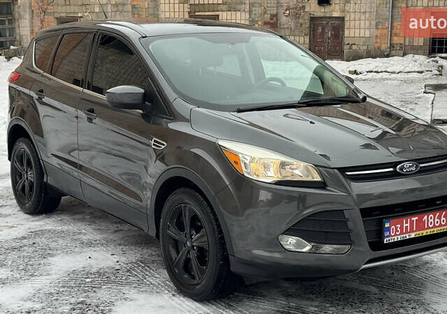 Сірий Форд Ескейп, об'ємом двигуна 1.6 л та пробігом 187 тис. км за 9300 $, фото 1 на Automoto.ua