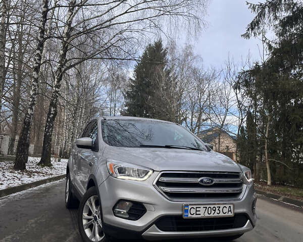 Серый Форд Эскейп, объемом двигателя 1.5 л и пробегом 184 тыс. км за 12600 $, фото 1 на Automoto.ua