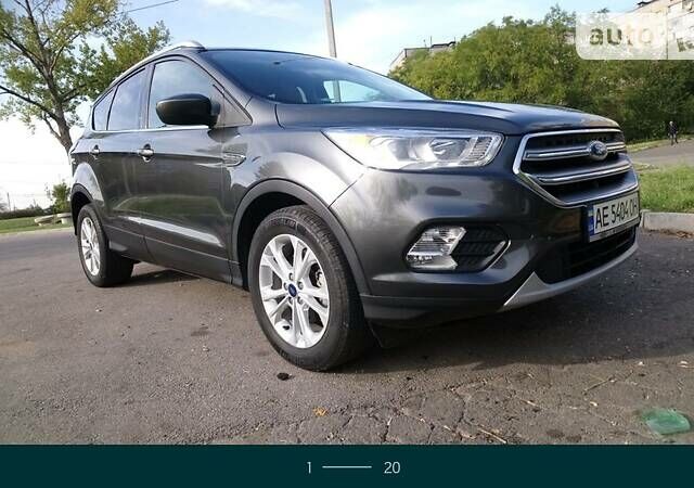 Серый Форд Эскейп, объемом двигателя 1.5 л и пробегом 65 тыс. км за 14300 $, фото 1 на Automoto.ua