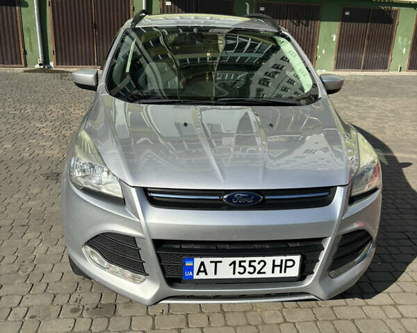 Серый Форд Эскейп, объемом двигателя 1.6 л и пробегом 262 тыс. км за 12000 $, фото 1 на Automoto.ua