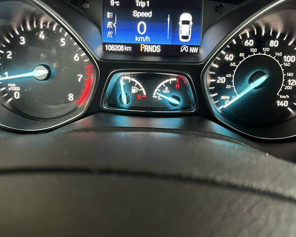 Серый Форд Эскейп, объемом двигателя 1.5 л и пробегом 108 тыс. км за 11950 $, фото 1 на Automoto.ua