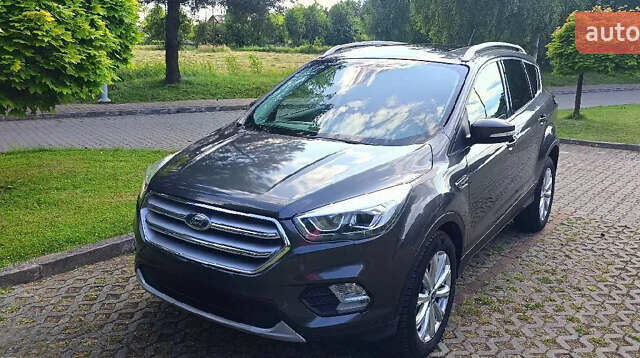 Сірий Форд Ескейп, об'ємом двигуна 2 л та пробігом 106 тис. км за 11500 $, фото 1 на Automoto.ua