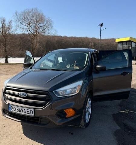 Серый Форд Эскейп, объемом двигателя 2.49 л и пробегом 350 тыс. км за 13000 $, фото 1 на Automoto.ua