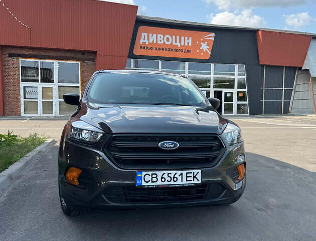 Серый Форд Эскейп, объемом двигателя 2.49 л и пробегом 124 тыс. км за 13800 $, фото 1 на Automoto.ua