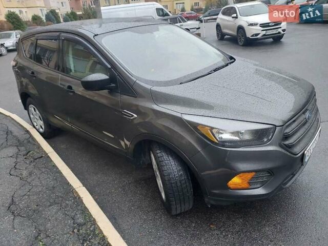 Сірий Форд Ескейп, об'ємом двигуна 2.5 л та пробігом 56 тис. км за 14500 $, фото 1 на Automoto.ua
