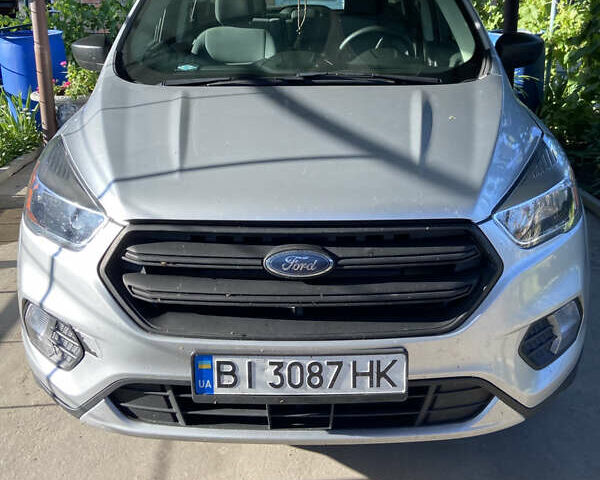 Серый Форд Эскейп, объемом двигателя 2 л и пробегом 152 тыс. км за 12500 $, фото 1 на Automoto.ua