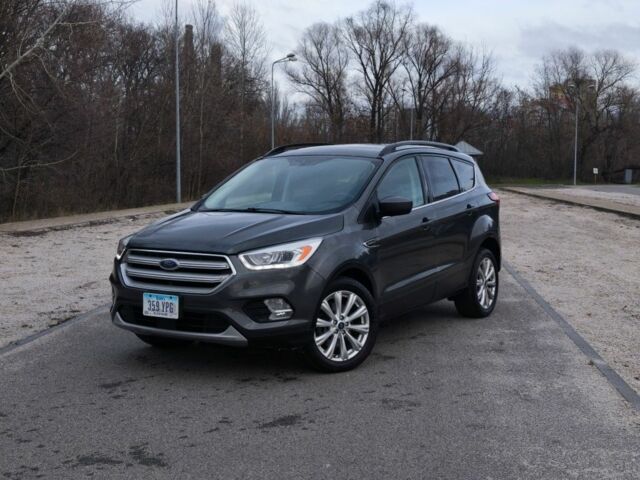 Серый Форд Эскейп, объемом двигателя 1.5 л и пробегом 122 тыс. км за 321 $, фото 1 на Automoto.ua