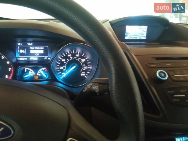 Серый Форд Эскейп, объемом двигателя 1.5 л и пробегом 120 тыс. км за 13000 $, фото 1 на Automoto.ua