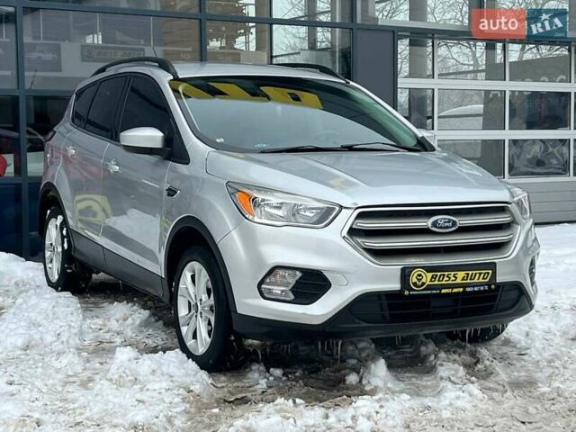 Сірий Форд Ескейп, об'ємом двигуна 1.5 л та пробігом 130 тис. км за 11000 $, фото 1 на Automoto.ua