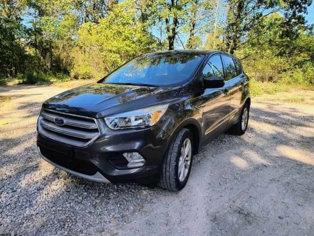 Серый Форд Эскейп, объемом двигателя 1.5 л и пробегом 96 тыс. км за 10000 $, фото 1 на Automoto.ua