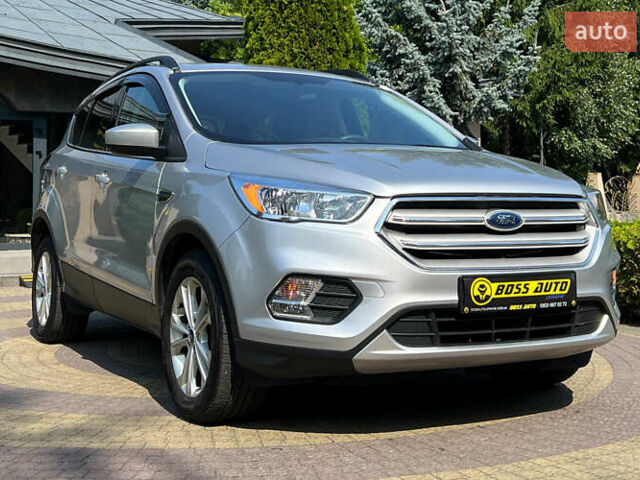 Сірий Форд Ескейп, об'ємом двигуна 1.5 л та пробігом 96 тис. км за 14999 $, фото 1 на Automoto.ua