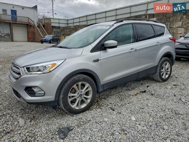 Серый Форд Эскейп, объемом двигателя 1.5 л и пробегом 83 тыс. км за 2000 $, фото 1 на Automoto.ua