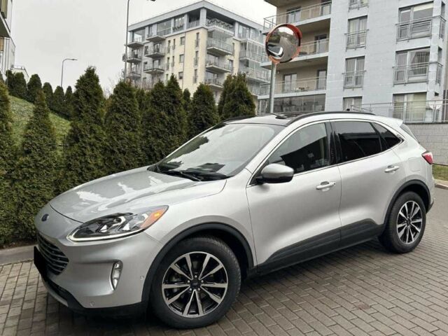 Серый Форд Эскейп, объемом двигателя 2.5 л и пробегом 86 тыс. км за 13800 $, фото 1 на Automoto.ua