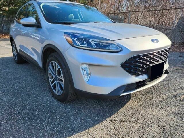 Сірий Форд Ескейп, об'ємом двигуна 1.5 л та пробігом 38 тис. км за 12400 $, фото 1 на Automoto.ua