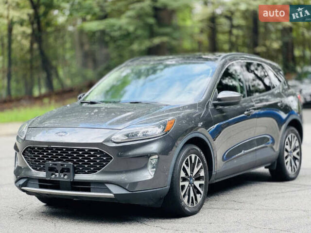 Сірий Форд Ескейп, об'ємом двигуна 0 л та пробігом 80 тис. км за 9900 $, фото 1 на Automoto.ua