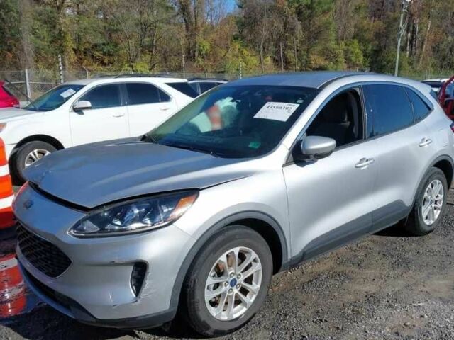 Серый Форд Эскейп, объемом двигателя 1.5 л и пробегом 64 тыс. км за 10500 $, фото 1 на Automoto.ua